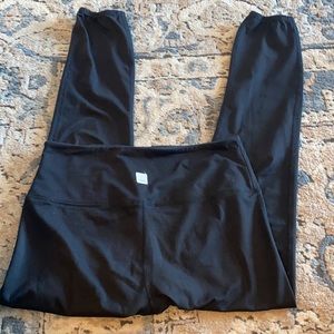 Vuori black leggings